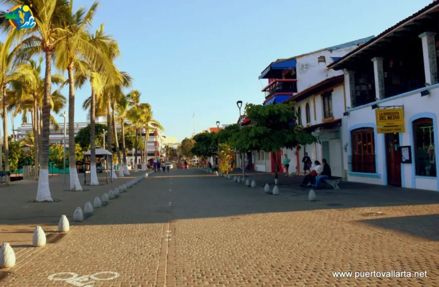 Canadians Flock to Puerto Vallarta to Escape Winter