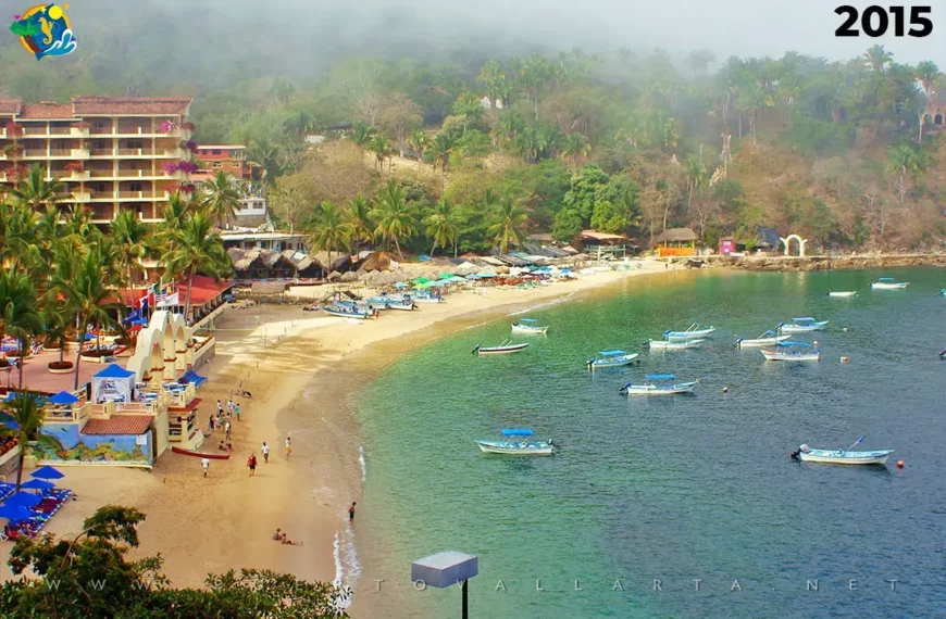 Top 10 Puerto Vallarta Beaches Flip Book