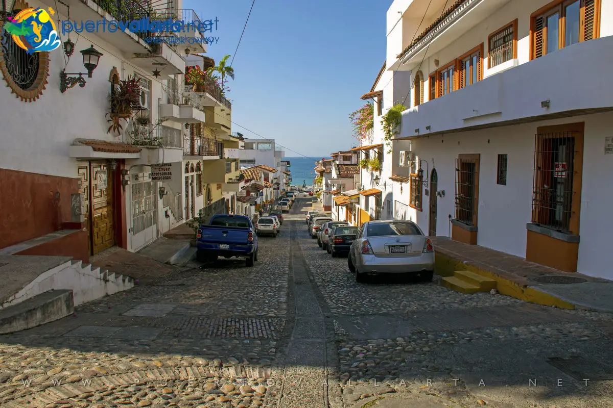 Downtown Puerto Vallarta, Josefa Ortiz de Dominguez Street looking to the sea and the malecon
