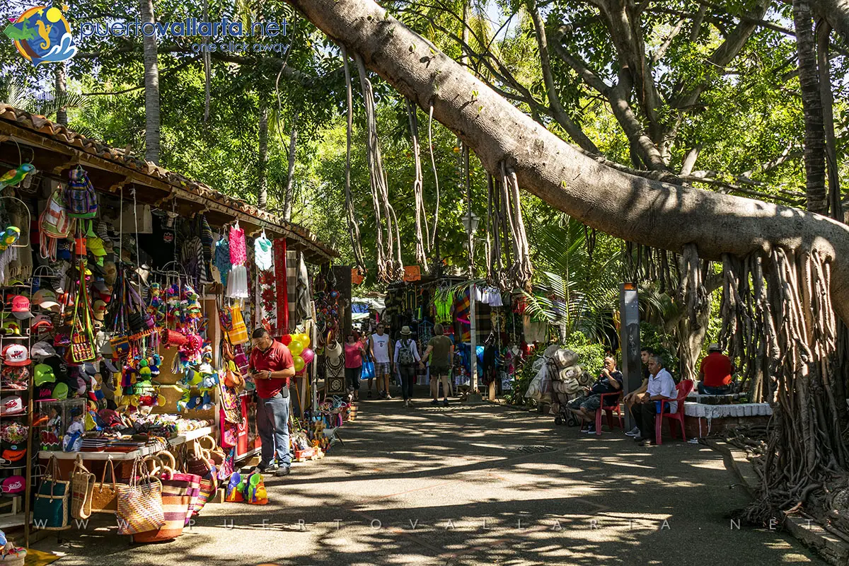 Souvenir and market stands on the Cuale Island