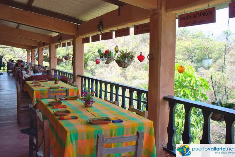 Hacienda de Oro, the restaurant terrace