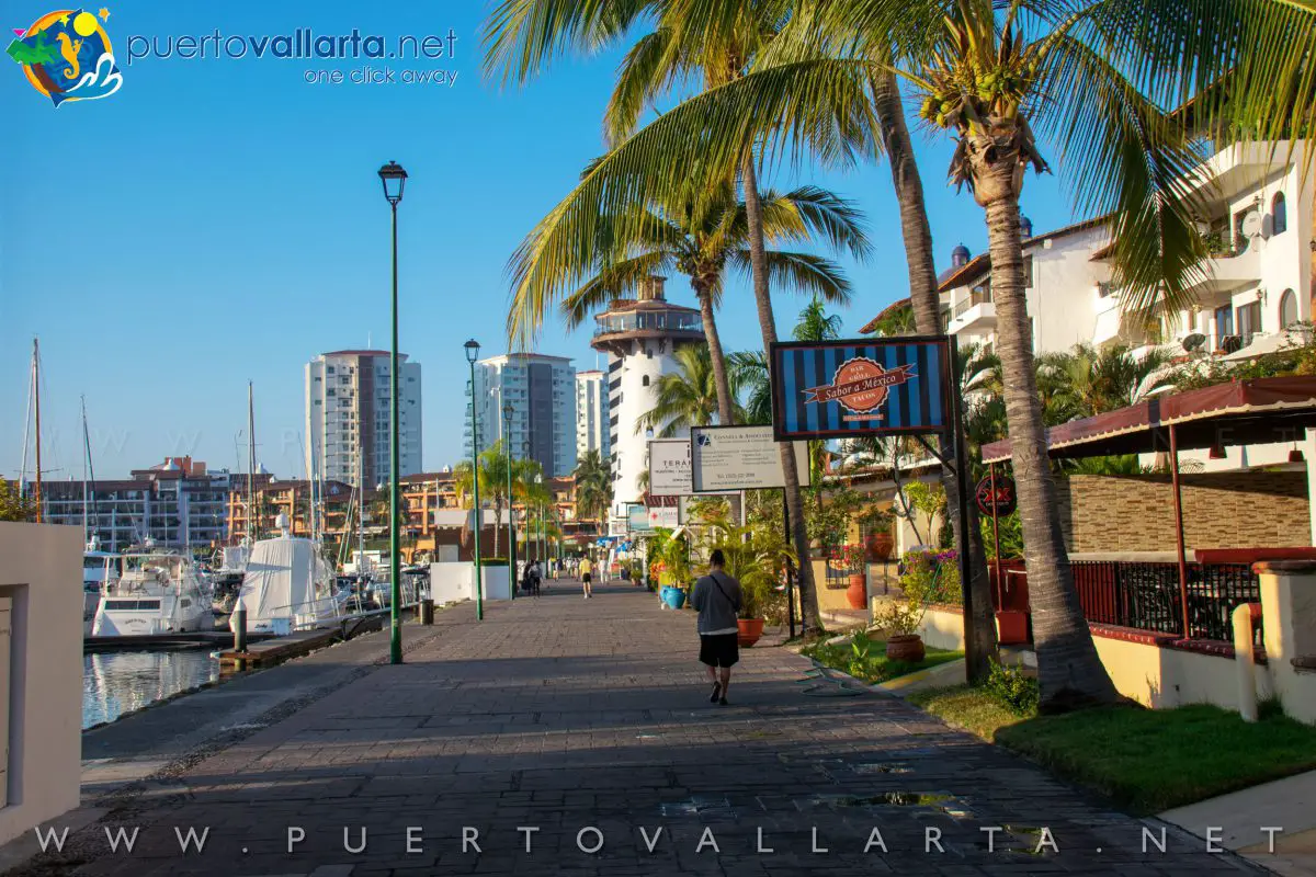 Marina Vallarta boardwalk, Puerto Vallarta