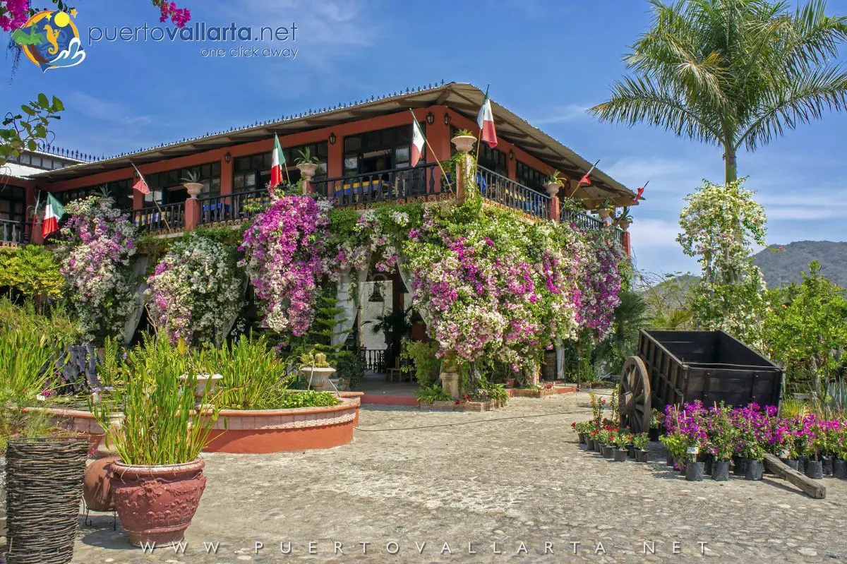 Vallarta Botanical Gardens, view of the visitor center and Hacienda de Oro Restaurant