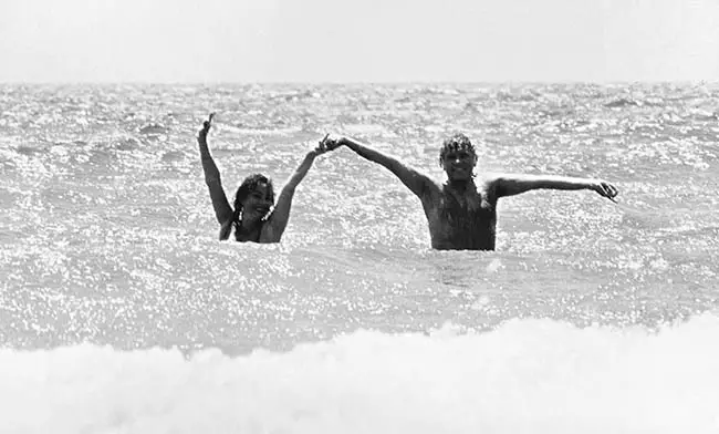 Richard y Elizabeth disfrutan del mar en Puerto Vallarta