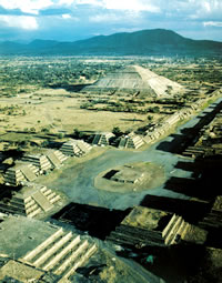 View of the Sun Pyramid from the Moon Pyramid in Teotihuacán