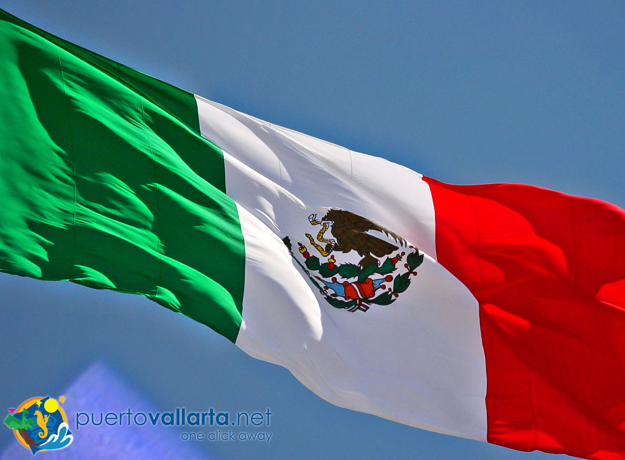 Bandera de México (celebraciones de la Independencia en Puerto Vallarta)