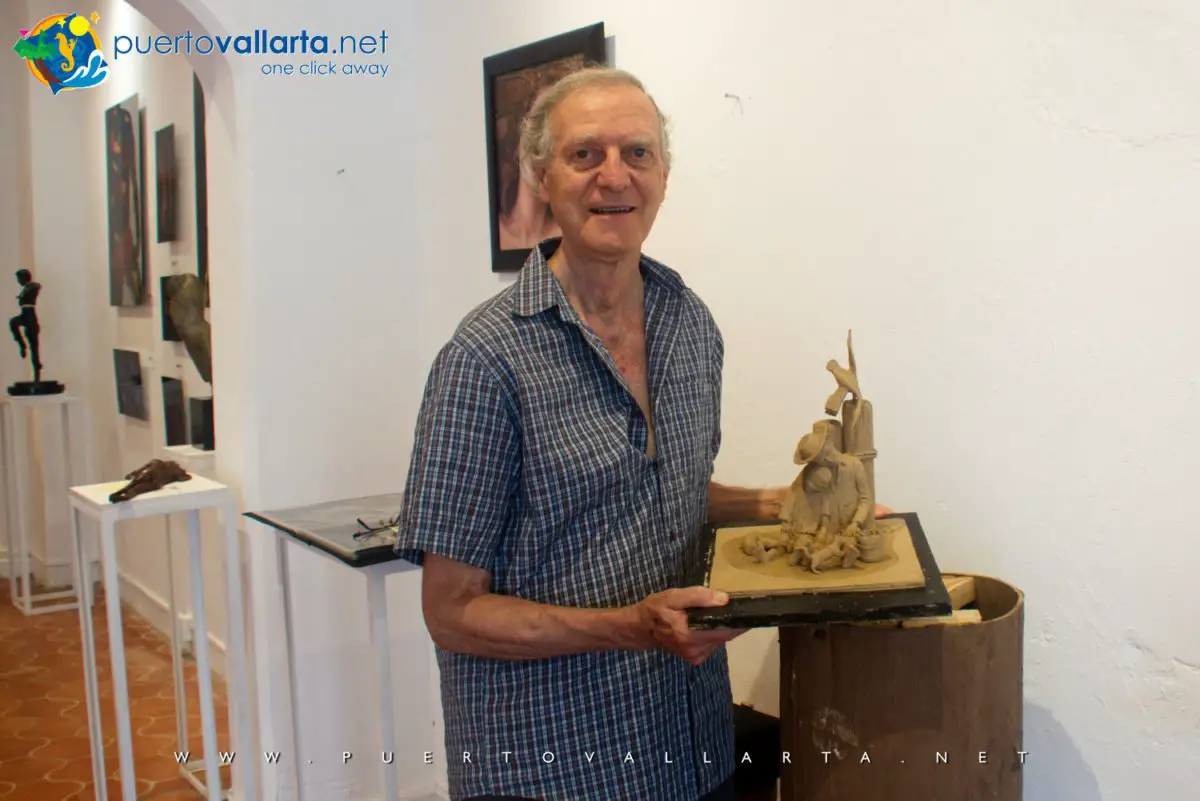 Jim Demetro with The Fishermen sculpture model