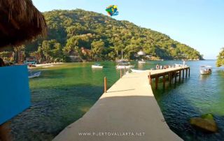 Boca de Tomatlán pier, water taxis start here
