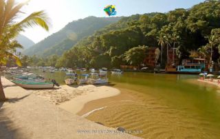 Horcones River, estuary, Boca de Tomatlan, Jalisco, Mexico