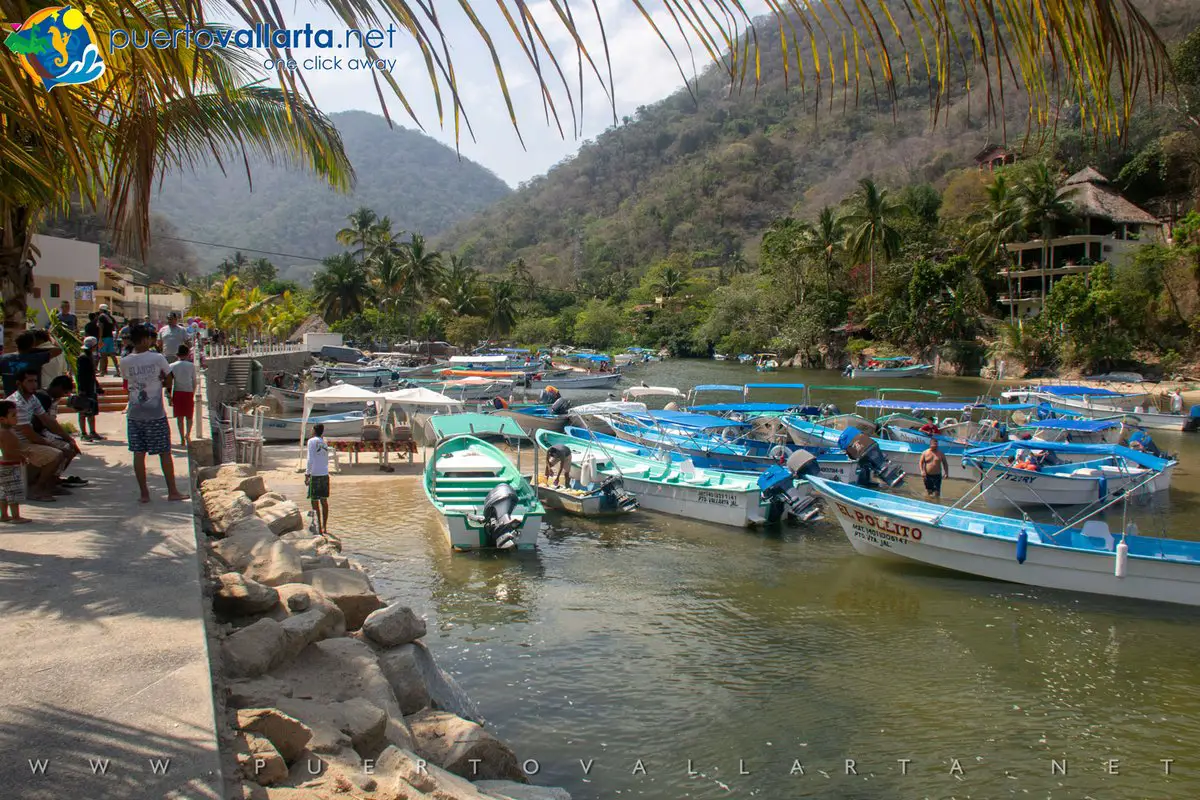 Boca de Tomatlan water taxis, Puerto Vallarta, Jalisco, Mexico