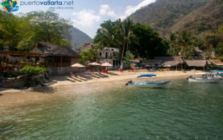 Boca de Tomatlan beach from the pier, Puerto Vallarta, Jalisco, Mexico