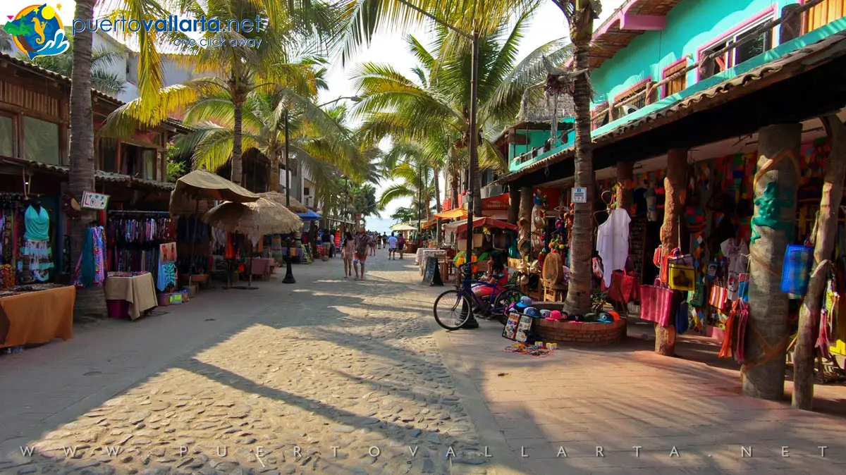 Delfines Street, downtown Sayulita