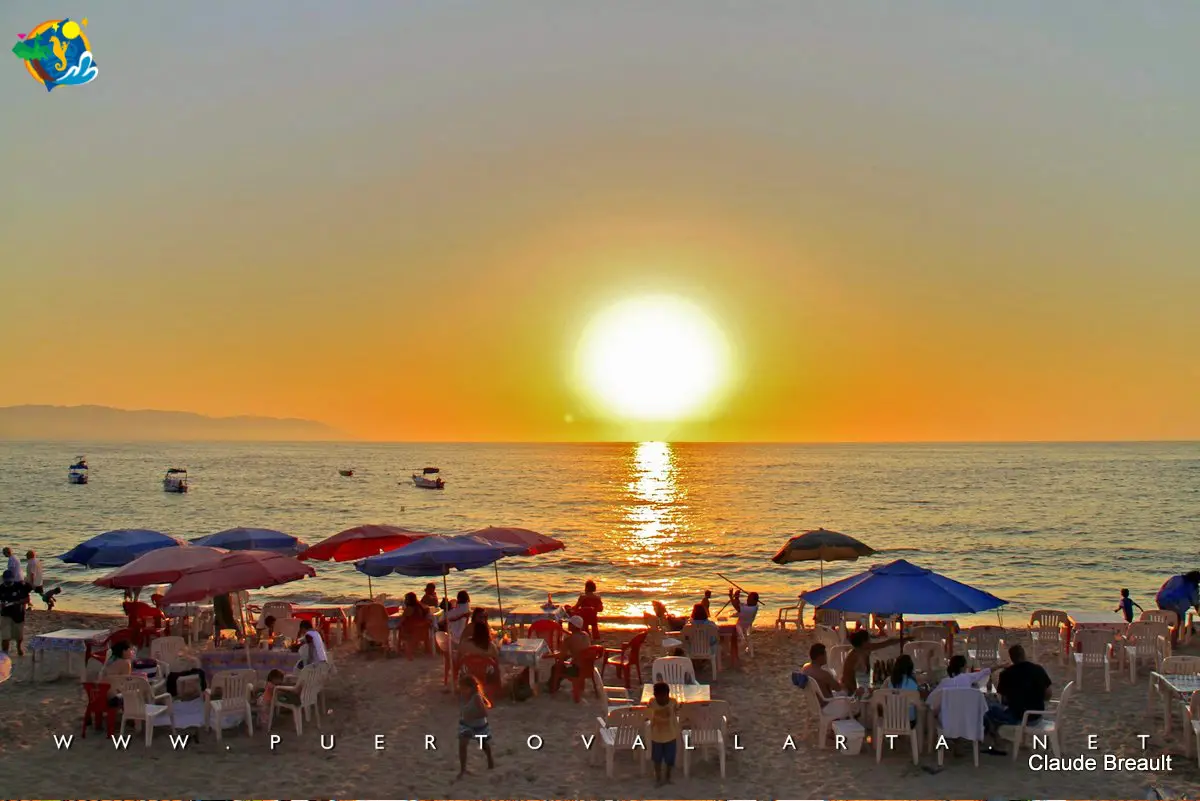 Weather in Puerto Vallarta (February) Los Muertos Beach