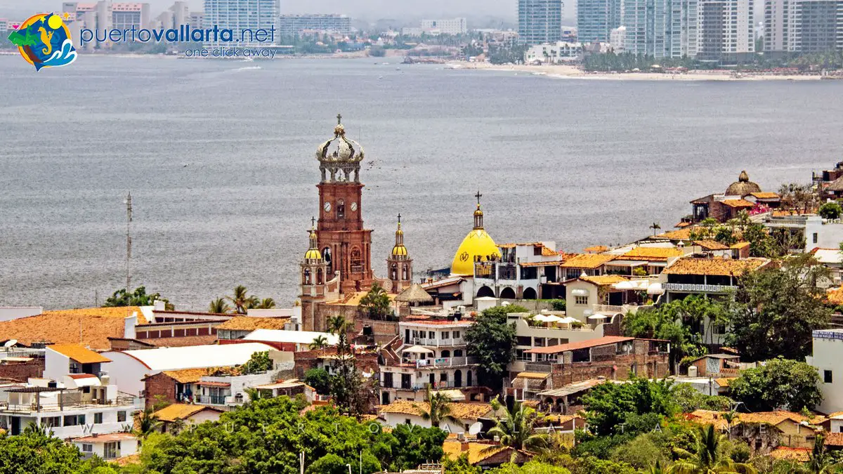 View from Aguacate Walkway and Lookout, Romantic Zone Puerto Vallarta