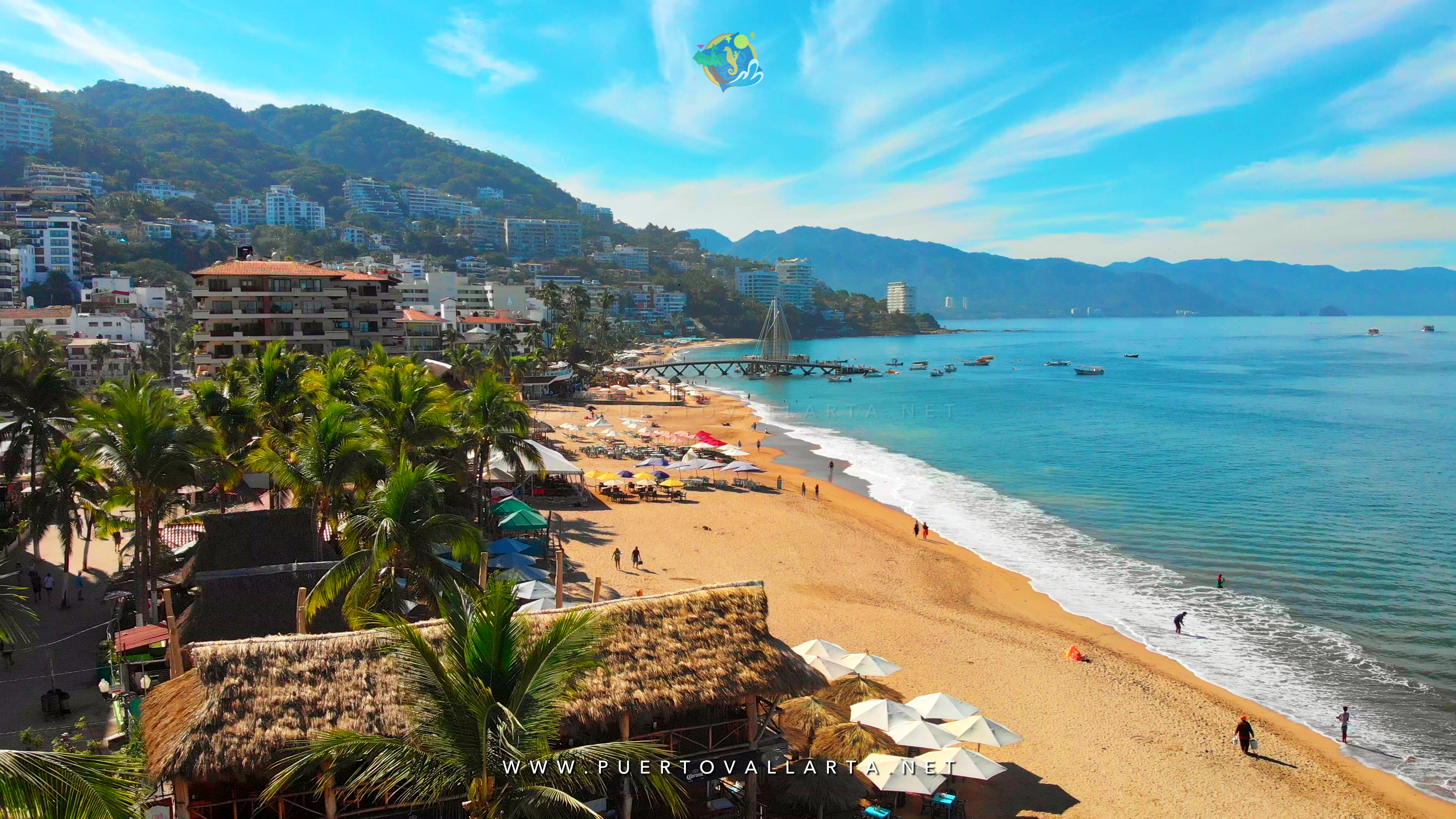 Olas Altas Beach, North looking South, Puerto Vallarta (Romantic Zone)