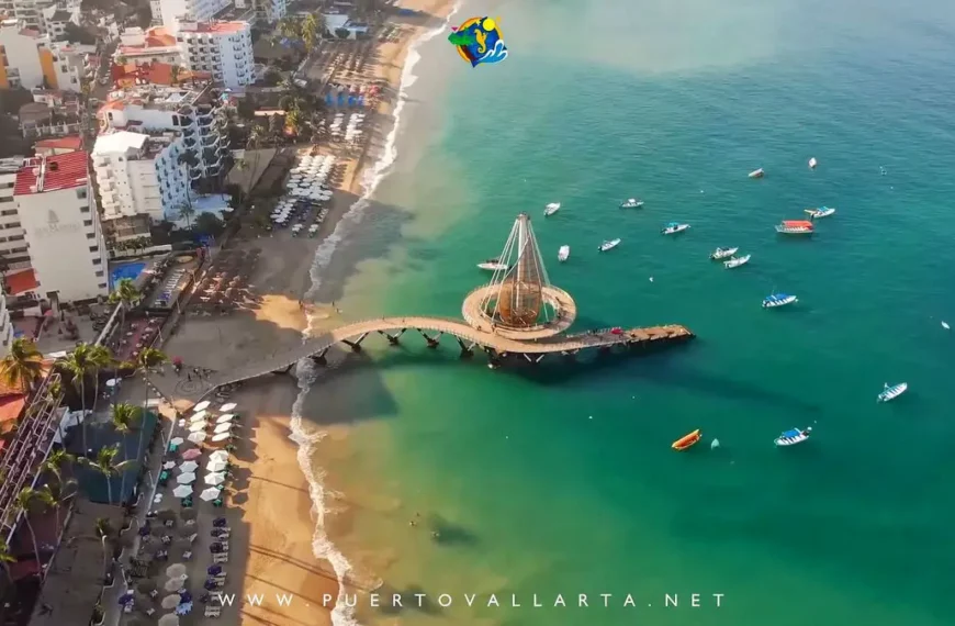 Los Muertos Beach and Pier
