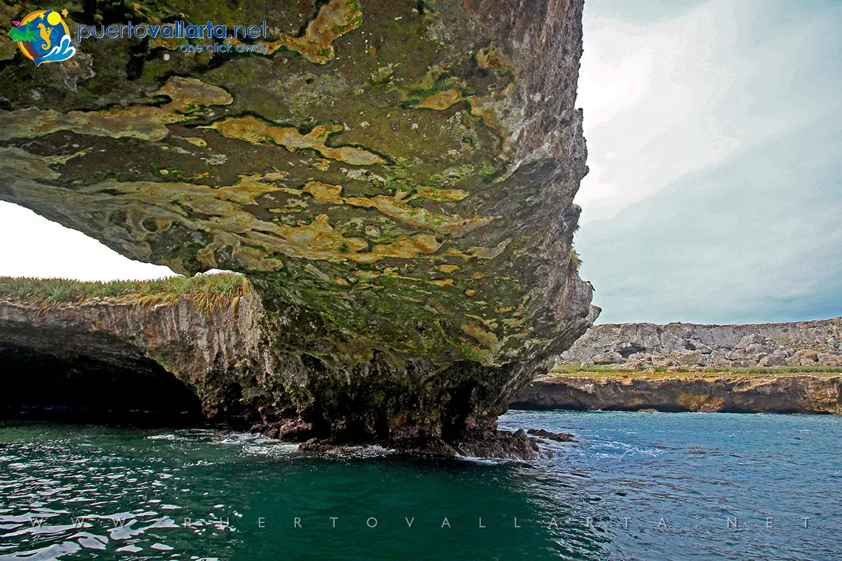 Arco de Piedra rock arch on the Marietas Islands