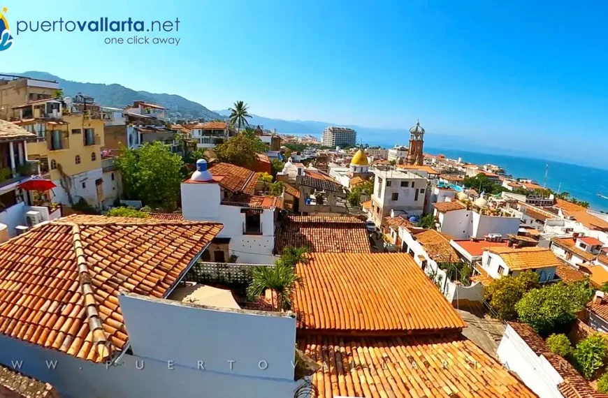 Faro de Vallarta, Calle Matamoros, Mirador en el centro de Puerto Vallarta