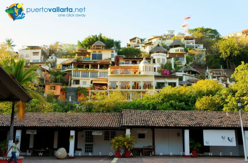 Visit The Gringo Gulch In Downtown Puerto Vallarta