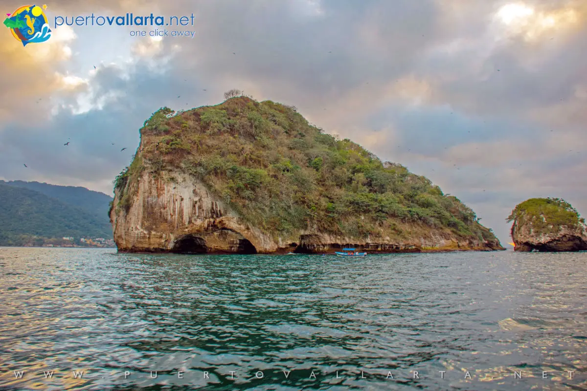 Los Arcos de Mismaloya Arches