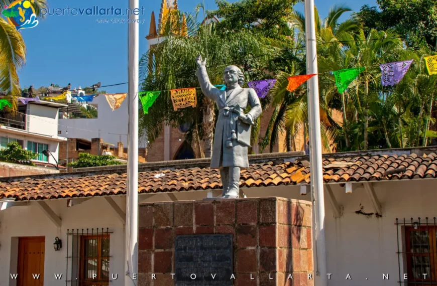 Miguel Hidalgo y Costilla (1988) José Esteban Ramírez Guareño