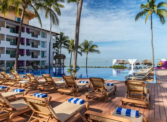 Crown Paradise Club All Inclusive Resort Puerto Vallarta