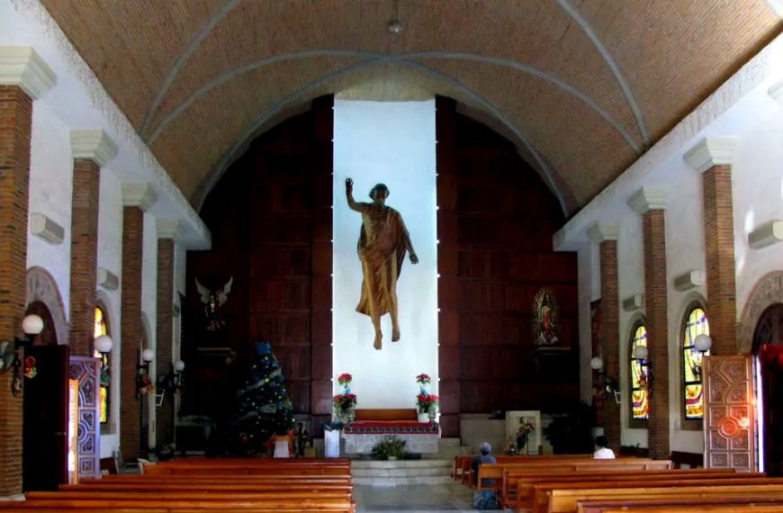 Warm church interior in Puerto Vallarta for a choral concert news brief