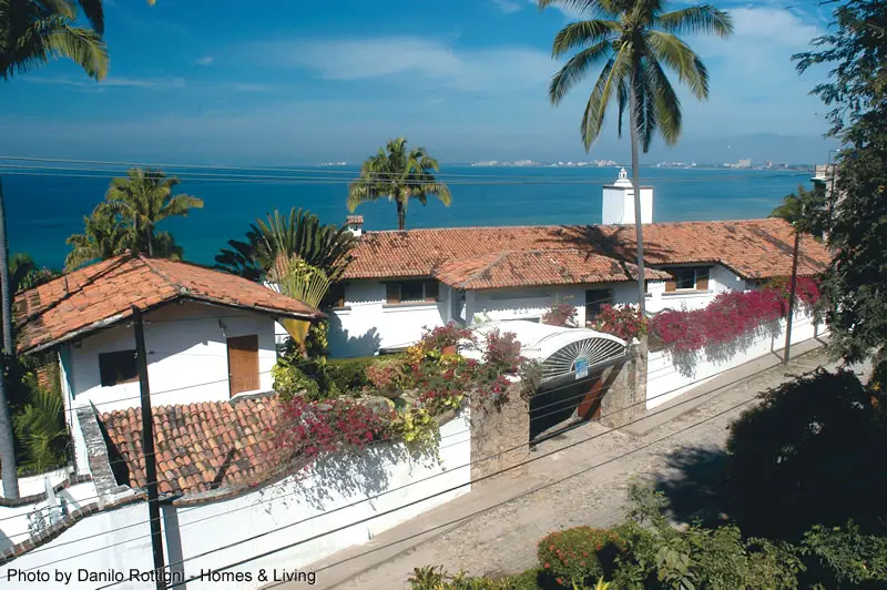 Puerto Vallarta Real Estate Guide