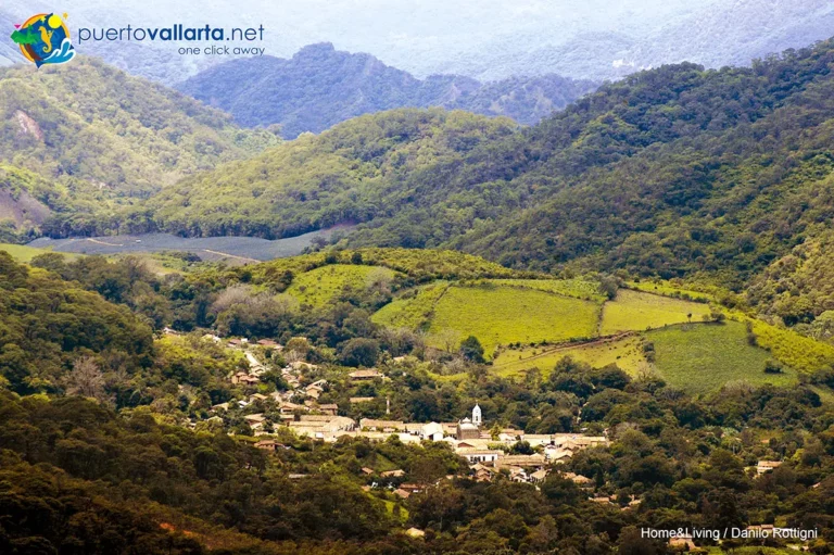 San Sebastian Del Oeste, Travel To The Past